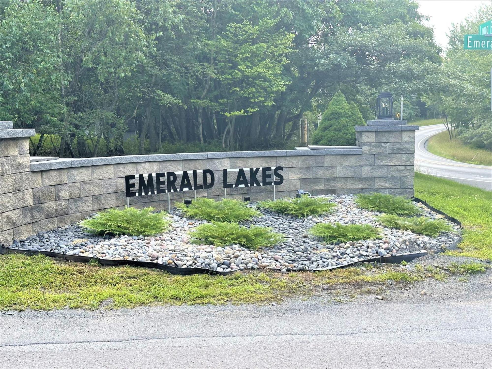 Wow!! Ultimate Pocono Retreat, Hot Tub, Game Room, Deck, Lakes, Skiing, Pools Long Pond 외부 사진