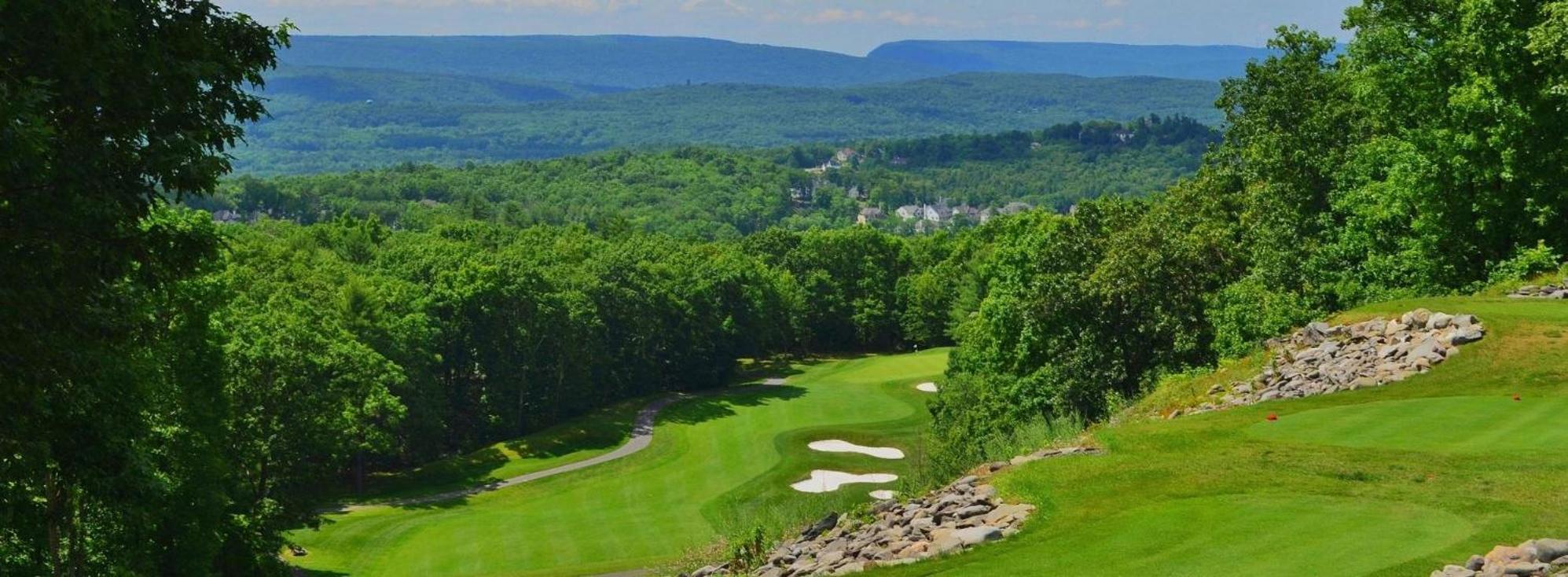 Wow!! Ultimate Pocono Retreat, Hot Tub, Game Room, Deck, Lakes, Skiing, Pools Long Pond 외부 사진